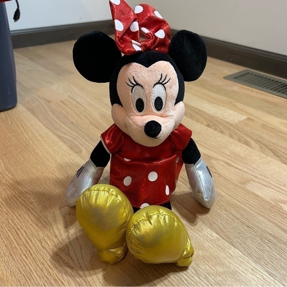 Vintage Minnie Mouse Plush Stuffed Animal Red Polka Dot Kids Toy Classic - Picture 1 of 6